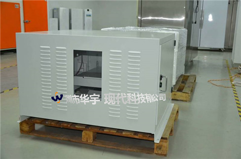 我公司為河南鄭州某公司提供單層戶(hù)外投影機(jī)防護(hù)柜(圖1)